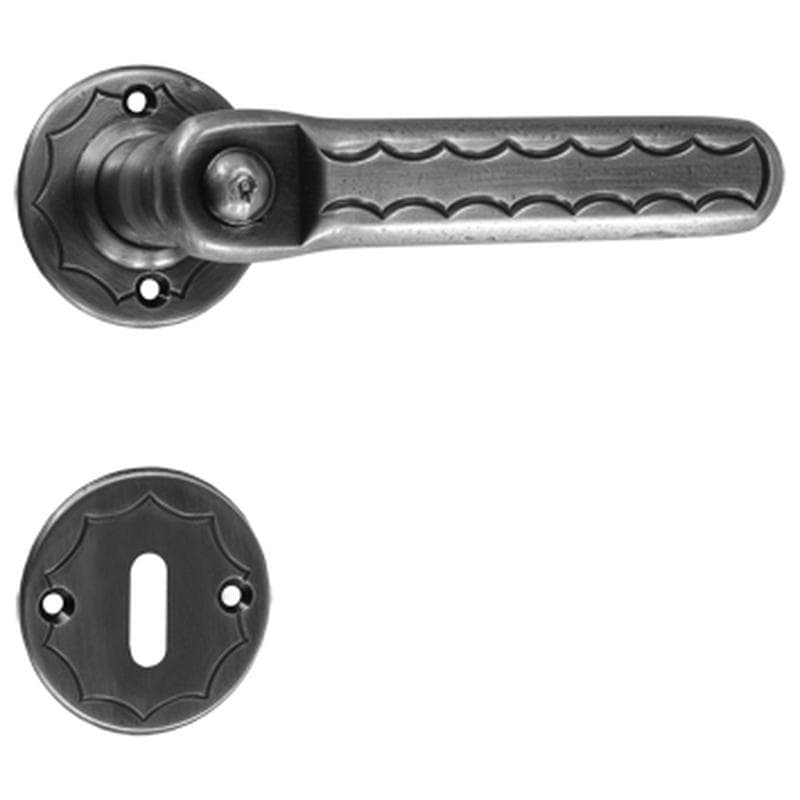 Maniglia con rosetta e bocchetta in Ferro - Immagine 1